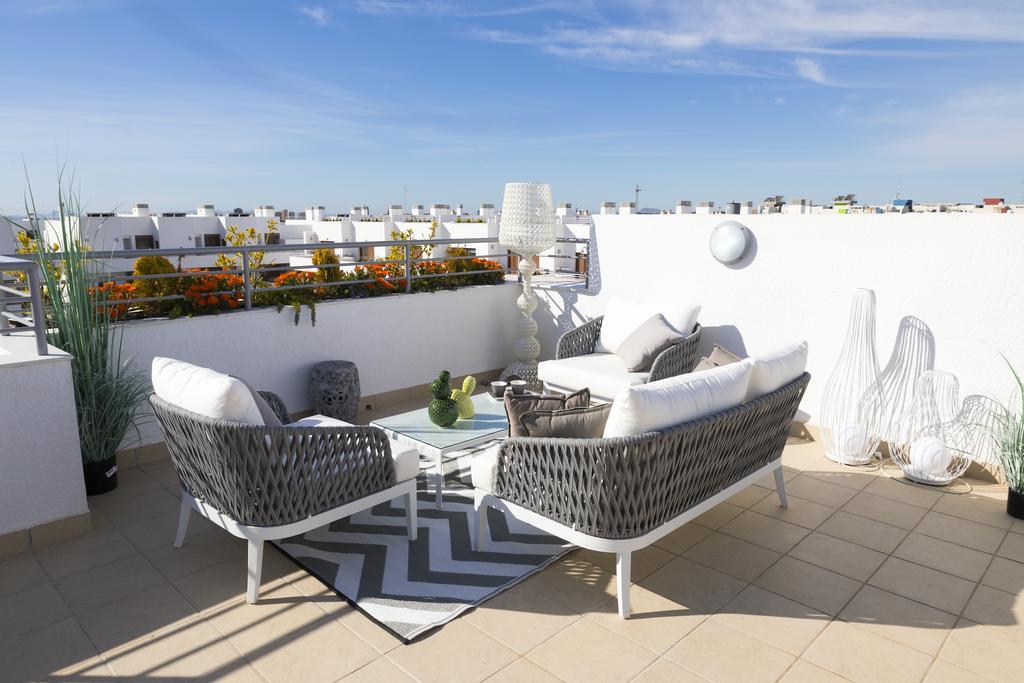 Terrazas De Campoamor By Mar Holidays Orihuela Exterior photo
